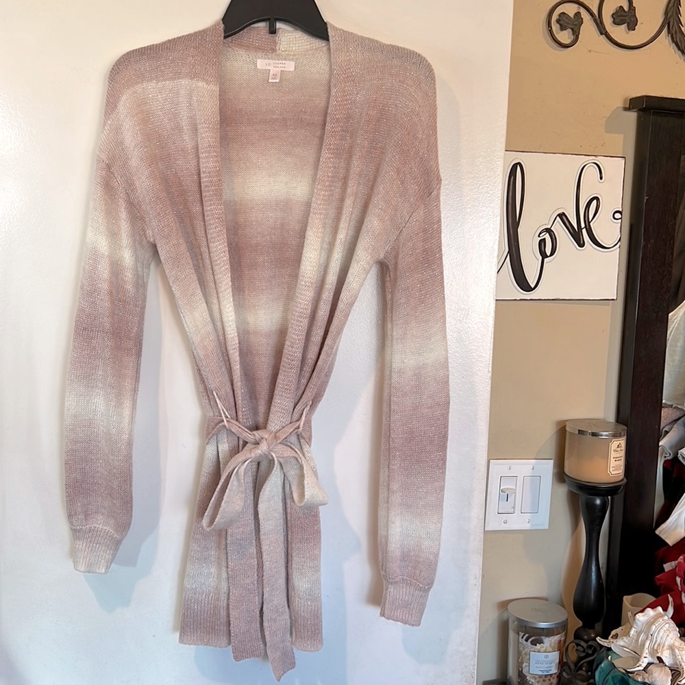 Lauren Conrad size XS Cardigan Ombre stvle Pink and White with subtle sparkle